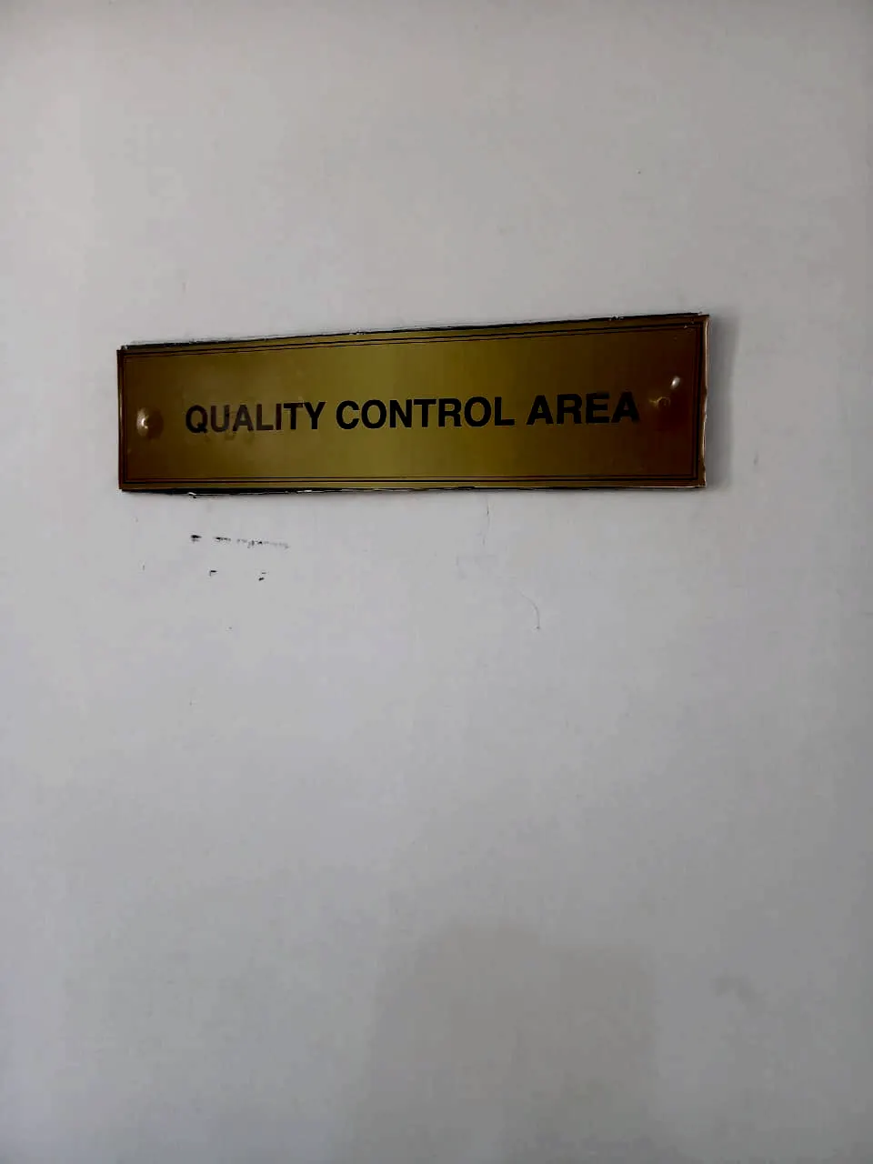 Kibao cha eneo la ukaguzi wa ubora